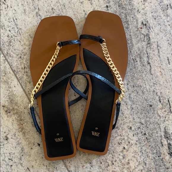 Size 40 Zara Black Sandal